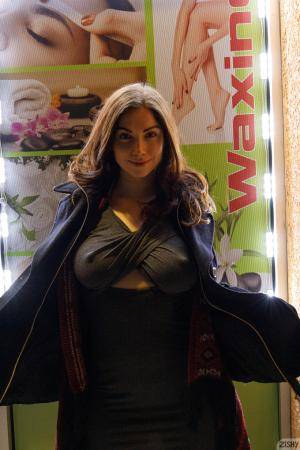 Original 1280 px/ 1920 px