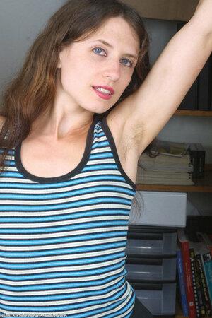 Original 683 px/ 1024 px