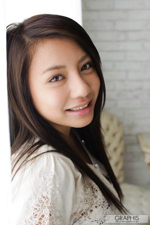 Original 852 px/ 1280 px