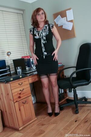 #BustyBrits Jenny Badeau