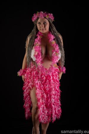 Original 1365 px/ 2048 px