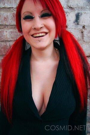 Original 1067 px/ 1600 px