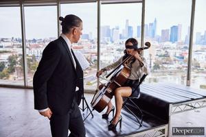 Original 2999 px/ 2000 px