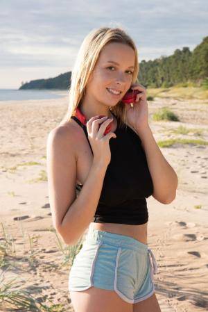 Original 854 px/ 1280 px