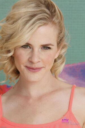 #AmKingdom - Catie Parker