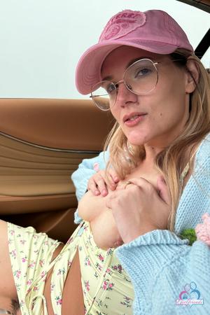 Original 2000 px/ 3000 px