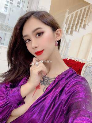 Original 1080 px/ 1440 px