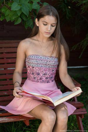 Original 2000 px/ 3000 px