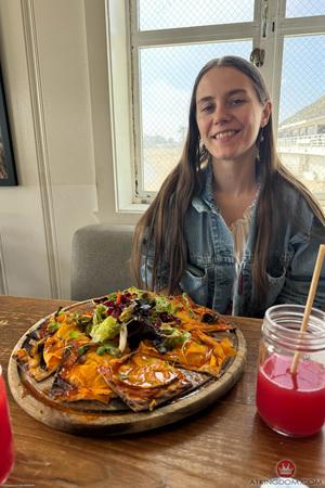 Original 2000 px/ 3000 px