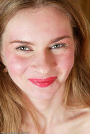 Original 684 px/ 1024 px