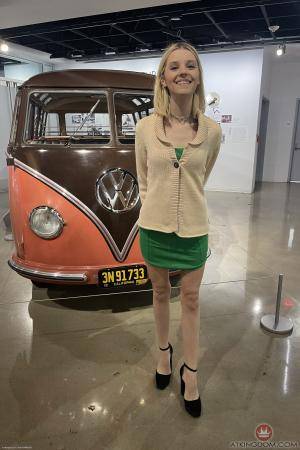 Original 2000 px/ 3000 px