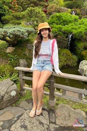 Original 2000 px/ 3000 px