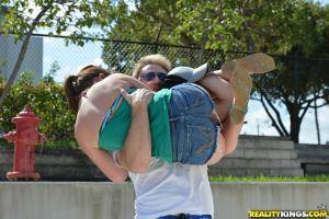 Original 3840 px/ 2564 px