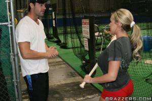 Original 900 px/ 600 px