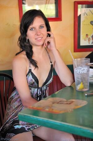 Original 1064 px/ 1600 px