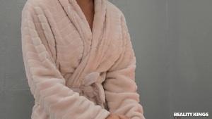 RealityKings Camila Cortez Pussy Pampering 1920pix 75pics (301121)_95084020