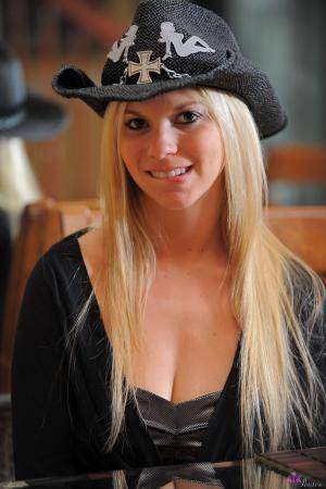 Original 1996 px/ 3000 px