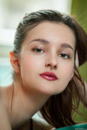 Original 854 px/ 1280 px