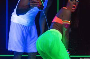 Original 2495 px/ 1663 px