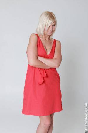 Original 854 px/ 1280 px