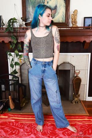 Original 2000 px/ 3000 px