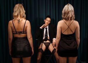 Original 4200 px/ 3000 px