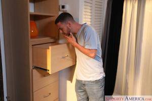 Original 2500 px/ 1667 px