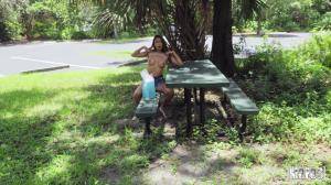 Original 3265 px/ 1837 px