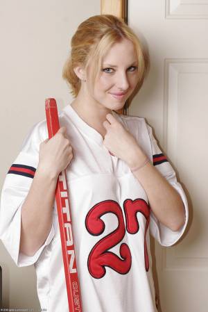 Original 1067 px/ 1600 px