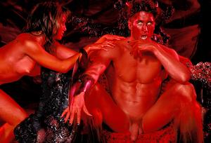 Original 1600 px/ 1090 px