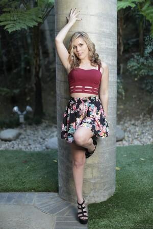 Original 1280 px/ 1920 px