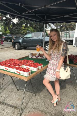 Original 2000 px/ 3000 px