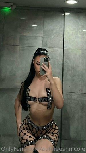 Original 1284 px/ 2282 px