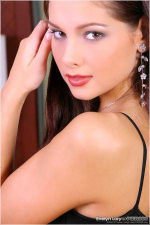 Original 900 px/ 1350 px