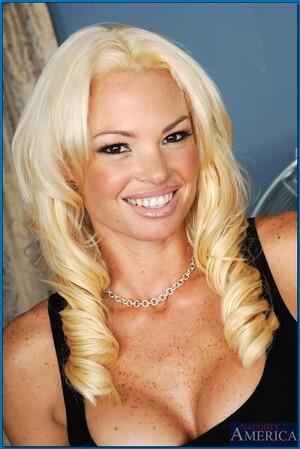 Original 668 px/ 1000 px