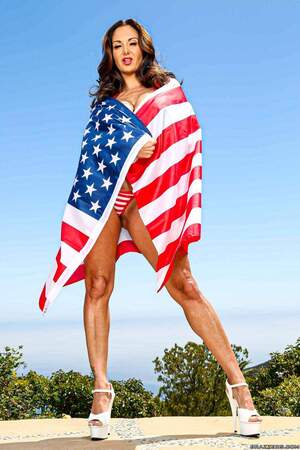 Original 1066 px/ 1600 px