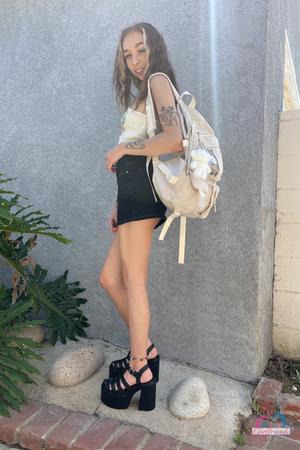 Original 2000 px/ 3000 px