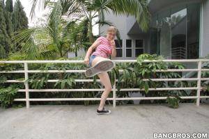 Original 1280 px/ 854 px