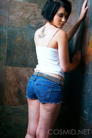 Original 1067 px/ 1600 px