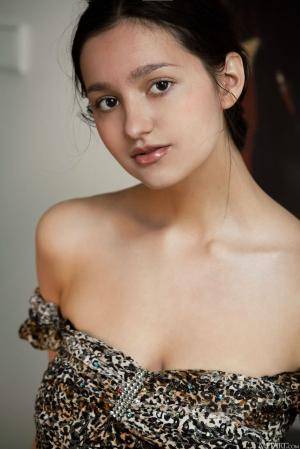 Original 854 px/ 1280 px