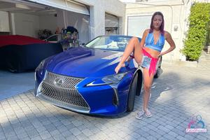 Original 3000 px/ 2000 px