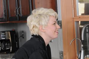 Original 2400 px/ 1594 px