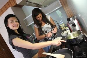 Original 1280 px/ 853 px