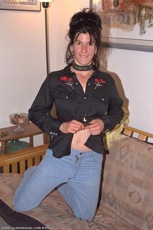 Original 682 px/ 1024 px