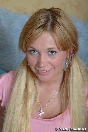 Original 960 px/ 1440 px