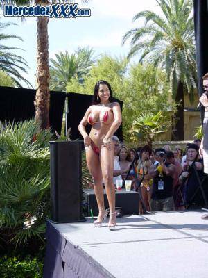 Original 480 px/ 640 px