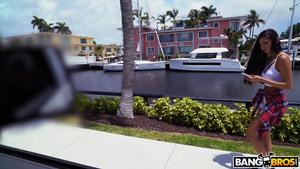 Original 1280 px/ 720 px