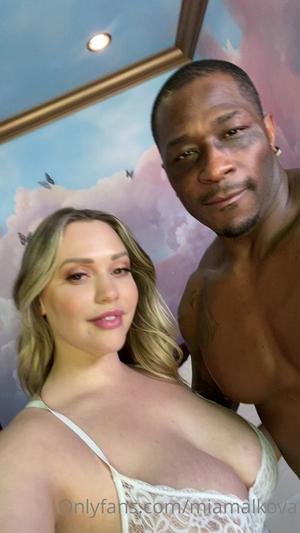 Original 1920 px/ 3413 px