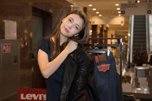 Original 6720 px/ 4480 px