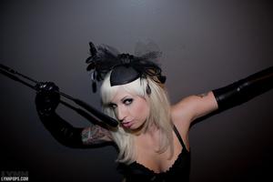 Original 1400 px/ 933 px